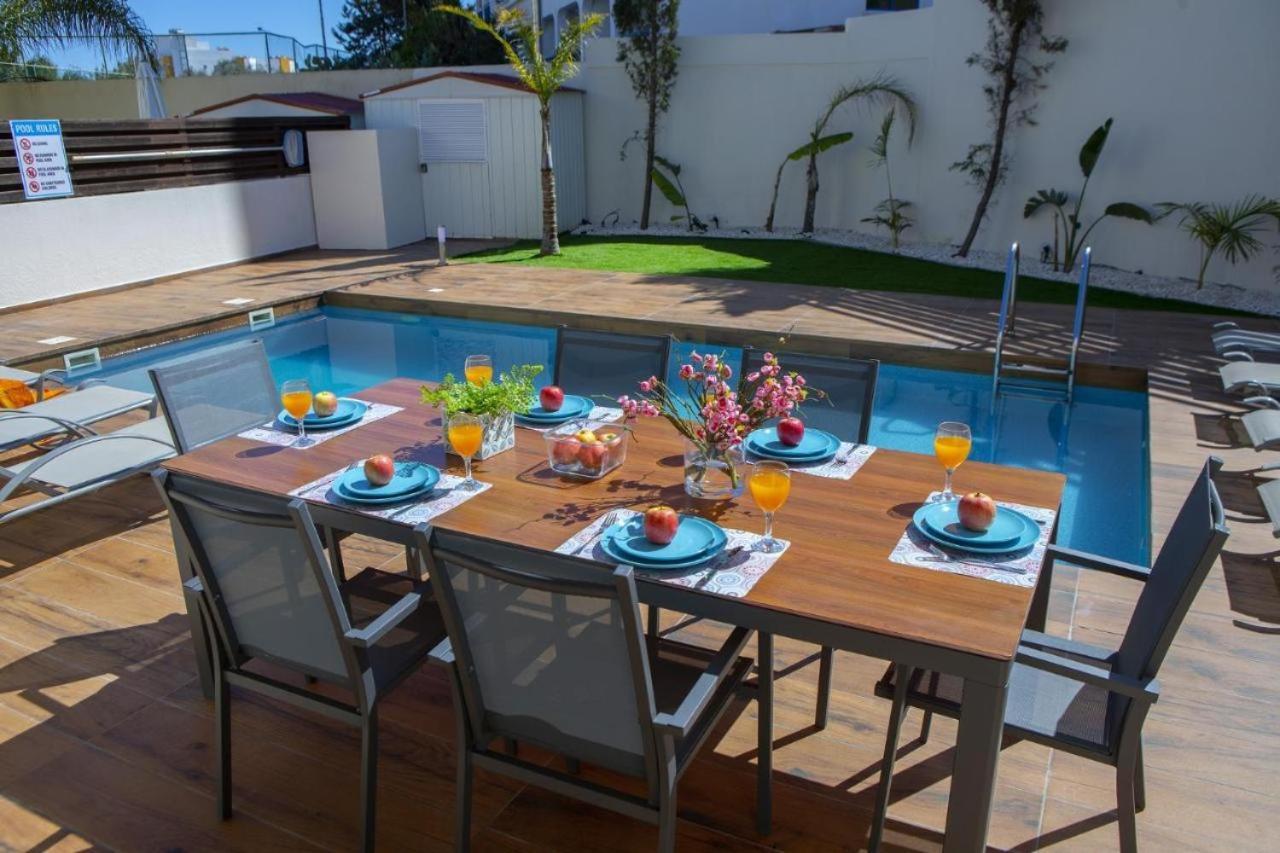 Tsokkos Family Villa - Pool Garden 2' Walk To Beach Protaras Exterior photo