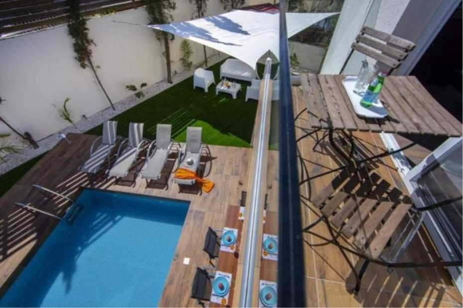 Tsokkos Family Villa - Pool Garden 2' Walk To Beach Protaras Exterior photo